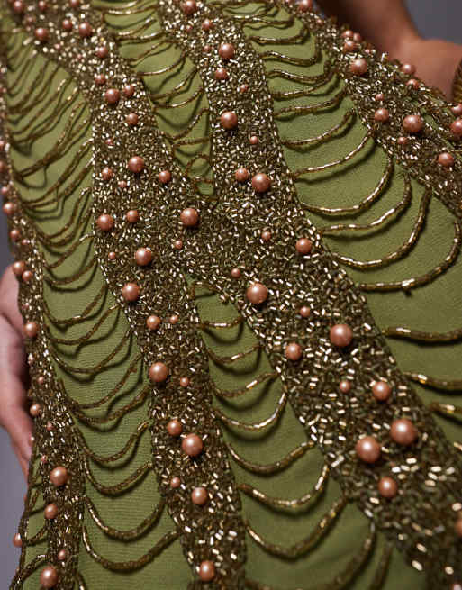 ASOS DESIGN - Maxi jurk met versiering, split en open achterkant in olijfgroen, 4 van 4