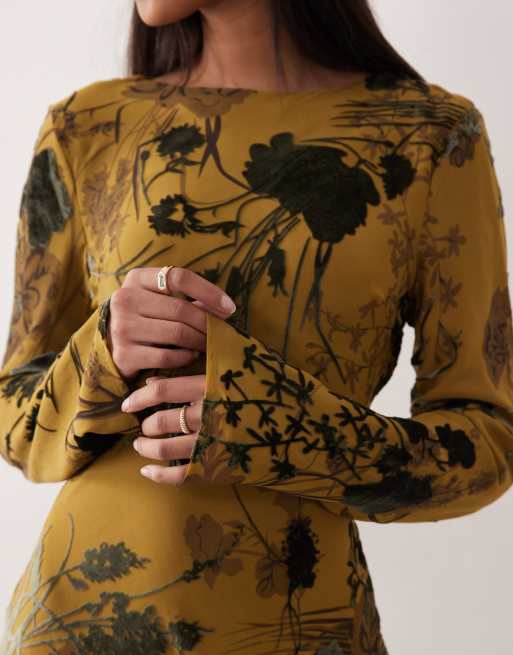 ASOS DESIGN - Maxi jurk van devoré met lange mouwen en bloemenprint in groen, 4 van 4