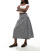 Thumbnail 1 van 5