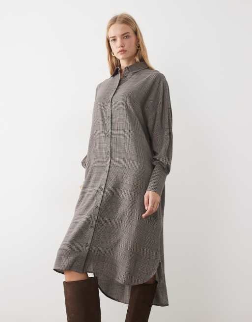 ASOS DESIGN maxi shirt dress with wide cuffs in mono check, 2 of 4