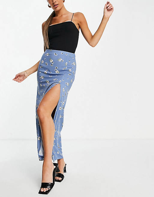 ASOS DESIGN maxi skirt with thigh split in blue floral print