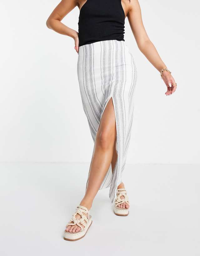 ASOS DESIGN maxi skirt with thigh split in mono stripe