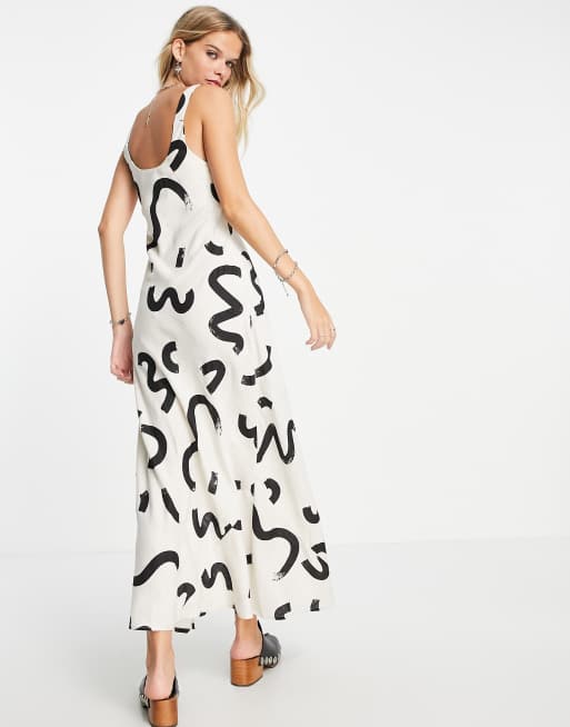 ASOS DESIGN – Maxi-Sommerkleid aus Leinen in Schwarzweiß mit abstraktem Muster, Schlitz, und U-Ausschnitt, 2 von 4