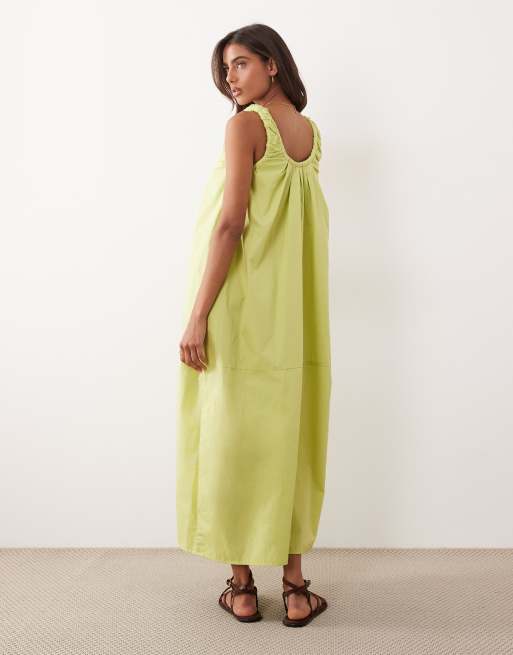 ASOS DESIGN – Maxi-Sommerkleid aus Popeline in Pistaziengrün mit gerafftem U-Ausschnitt , 4 von 4