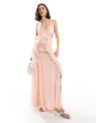 ASOS DESIGN - Maxi-Trägerkleid in Rosa mit Rüschen und Cut-out