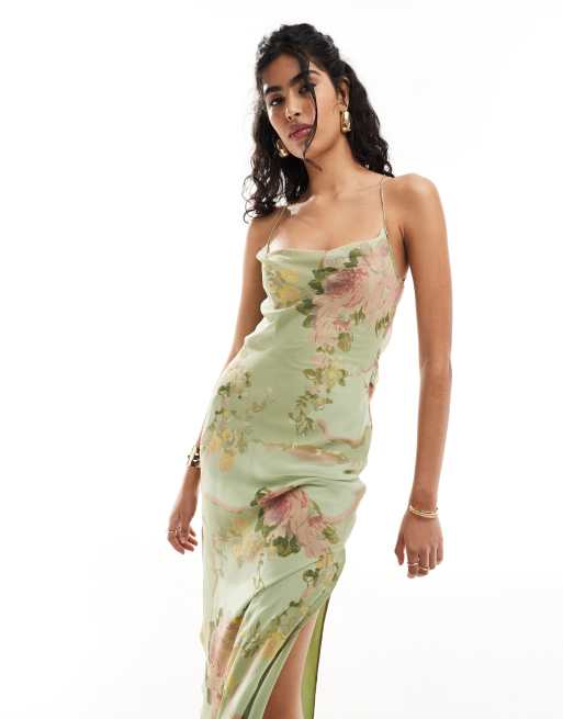 ASOS DESIGN Maxi Tragerkleid mit Vintage Blumenmuster