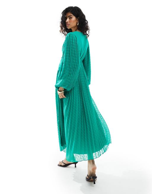 ASOS DESIGN – Maxi-Wickelkleid in leuchtendem Grün aus plissiertem Dobby-Chiffon mit Knopfdetail, 2 von 4