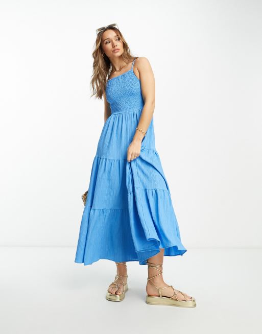 ASOS DESIGN - Maxi zonnejurk met gesmokt lijfje en vierkante hals in felblauw