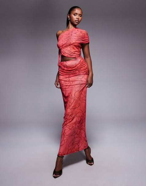 ASOS DESIGN - Maxikjole i mesh med blomsterprint og rynket overdel samt oneshoulder-design - view 1