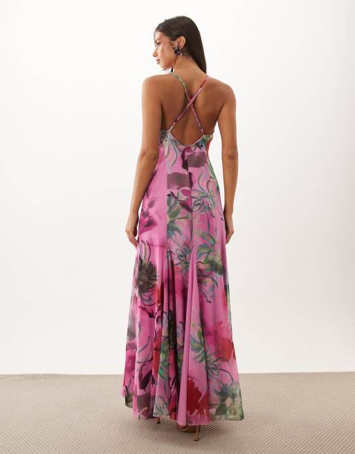ASOS DESIGN maxikjole i mesh med print og dyb udskæring i lilla blomsterprint, 4 af 4