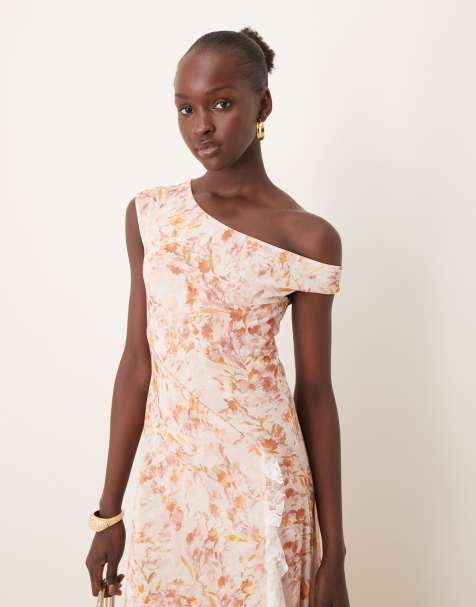ASOS DESIGN - Maxikjole med asymmetrisk tørklædekant med blonder og småblomstret print - view 1