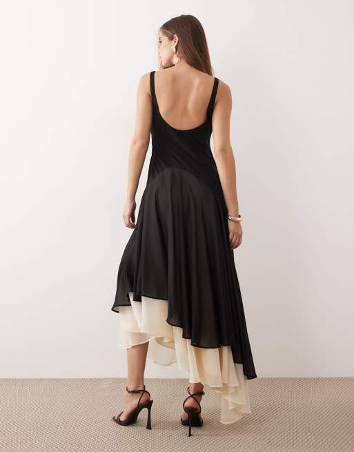 ASOS DESIGN maxikjole med skråskåret overdel og skørt med vidde, dobbeltlag og monokromt mønster, 4 af 4
