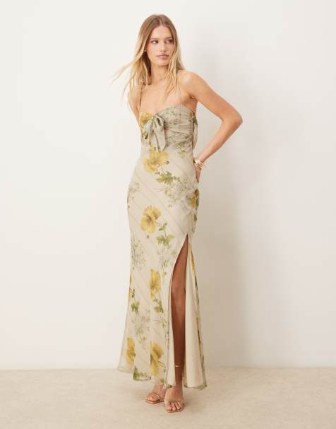 ASOS DESIGN - Maxikjole med sløjfe på brystet og gult blomstermønster i satin og chiffon - view 1