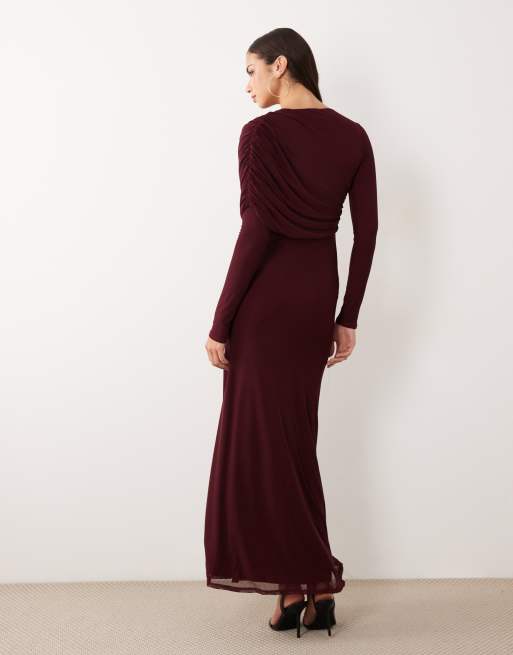 ASOS DESIGN maxiklänning i mesh med metalldetalj och utskuren draperad detalj i vinröd, 3 av 4