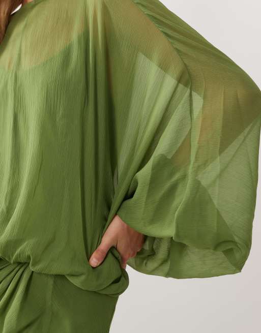 ASOS DESIGN maxiklänning med ballongärmar och blousonmidja i olivgrönt, 4 av 4