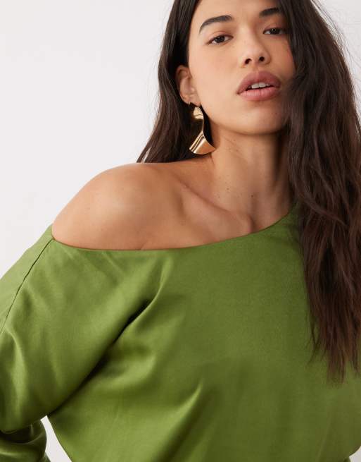 ASOS DESIGN maxiklänning med sänkt axelsöm i olivgrönt, 4 av 4