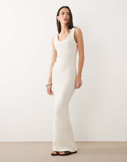 ASOS DESIGN – Maxikleid aus Bouclé-Strick in Ecru mit U-Ausschnitt, 2 von 4