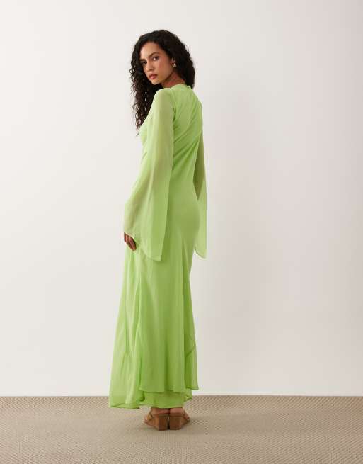 ASOS DESIGN Maxikleid aus Chiffon mit U-Boot-Ausschnitt in Grün, 3 von 4
