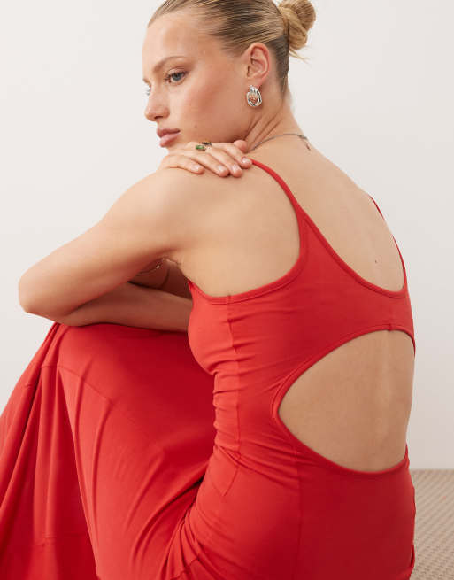 ASOS DESIGN – Maxikleid aus Modal in Rot mit Zierausschnitt am Rücken, 2 von 4
