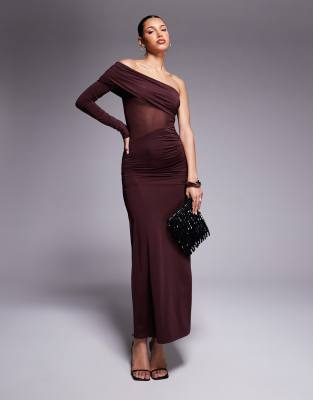 ASOS DESIGN - Maxikleid aus Netzstoff in Braun mit One-Shoulder-Ärmel und Cut-out-Design