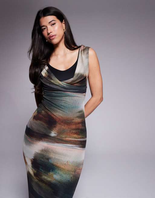 ASOS DESIGN – Maxikleid aus Netzstoff in Neoprenoptik mit integriertem BH und verschwommenem Muster, 2 von 4