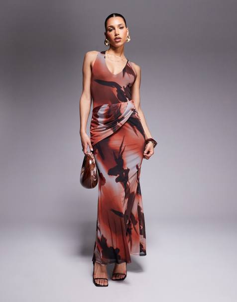 ASOS DESIGN – Maxikleid aus Netzstoff in Orange mit verschwommenem Print, Schärpendetail in Wickeldesign und tiefem Ausschnitt - view 1