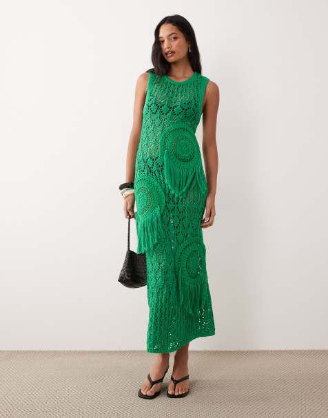 ASOS DESIGN – Maxikleid aus offenmaschigem Häkelstoff in Grün mit Patchwork-Design und Fransen - view 1