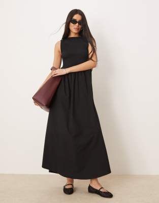 ASOS DESIGN - Maxikleid aus Popeline in Schwarz mit Raffung, Korsett-Oberteil und U-Boot-Ausschnitt