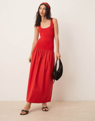 ASOS DESIGN - Maxikleid aus Popeline-Mix in Rot mit eckigem Ausschnitt