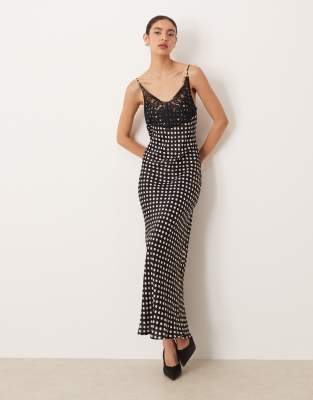 ASOS DESIGN - Maxikleid aus Satin in Schwarz gepunktet mit Spitzenoberteil mit Camisole-Trägern-Bunt