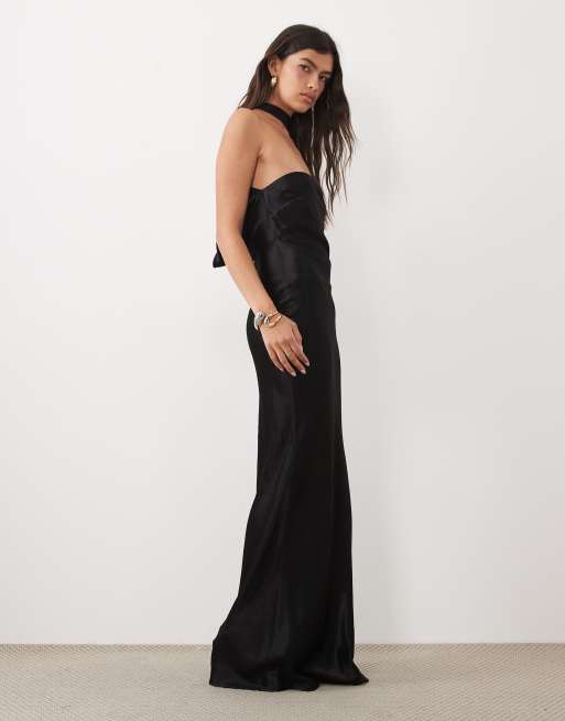 ASOS DESIGN Maxikleid aus Satin mit tiefem Wasserfallausschnitt in Schwarz, 3 von 4