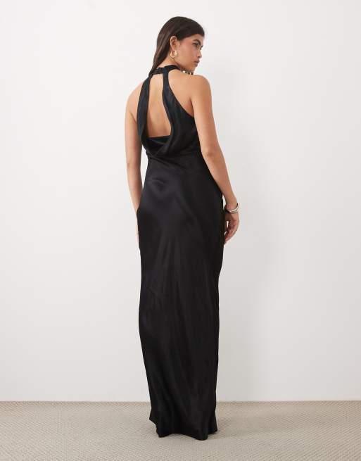 ASOS DESIGN Maxikleid aus Satin mit tiefem Wasserfallausschnitt in Schwarz, 4 von 4