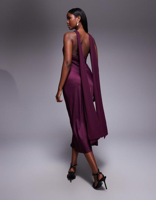 ASOS DESIGN – Maxikleid aus Satin mit Twist-Detail und Chiffon-Schal in Pflaume, 3 von 4