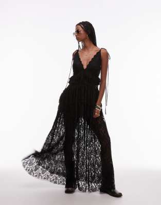 ASOS DESIGN - Maxikleid aus Spitze in Schwarz mit Rüschen