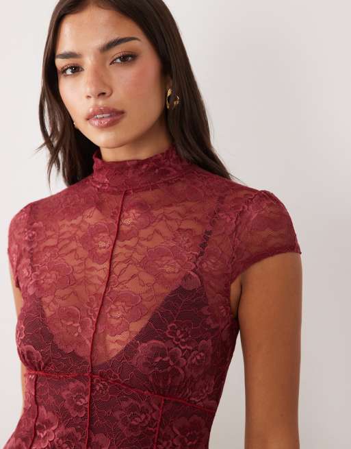 ASOS DESIGN Maxikleid aus Spitze mit kontrastierendem Futter in Pflaume, 3 von 4