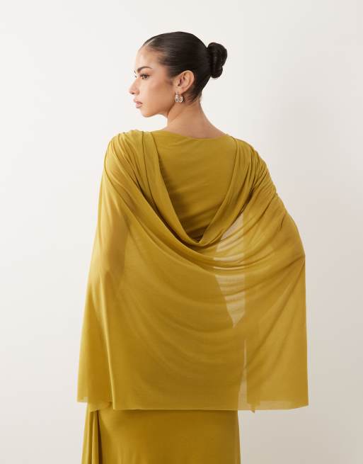 ASOS DESIGN – Maxikleid aus Stretch-Chiffon in Chartreuse mit Cape-Detail, Wasserfallausschnitt und Schärpe, 2 von 4