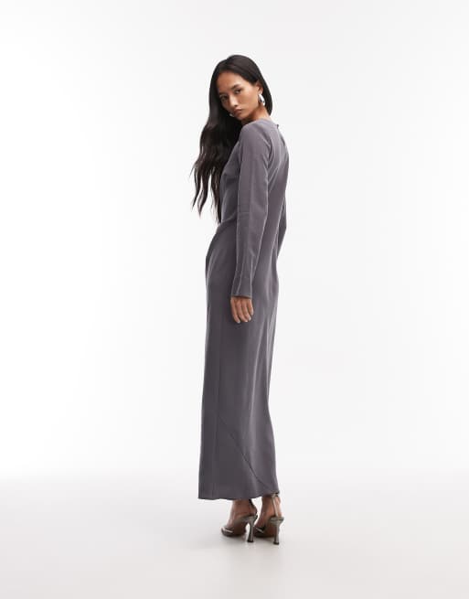 ASOS DESIGN – Maxikleid in Anthrazitgrau mit U-Boot-Ausschnitt, tiefer Taille und Gürtel, 4 von 4