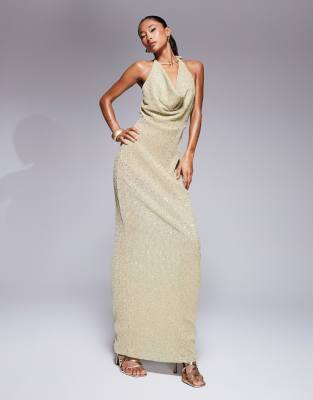 ASOS DESIGN - Maxikleid in Gold mit Paillettenbesatz, Wasserfallausschnitt und hinten überkreuzten Trägern-Goldfarben