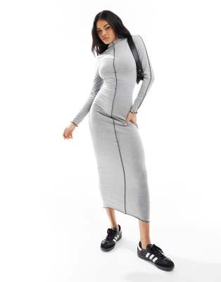 ASOS Design - Maxikleid in Grau mit sichtbaren Nähten