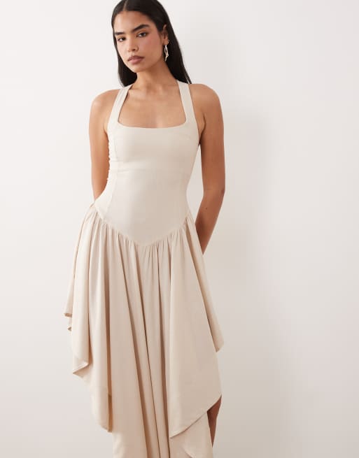 ASOS DESIGN – Maxikleid in Neutral mit breiten Neckholder-Trägern und voluminösem Rock, 4 von 4