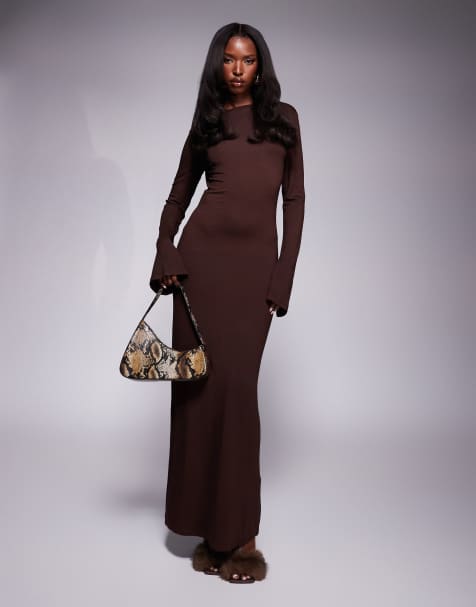 ASOS DESIGN – Maxikleid in Schokobraun mit tiefem Rückenausschnitt und Flügelärmeln - view 1