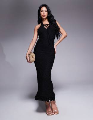ASOS DESIGN - Maxikleid in Schwarz aus Spitze mit tiefem Ausschnitt und Rüschensaum