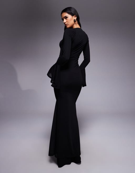 ASOS DESIGN – Maxikleid in Schwarz mit Körbchendesign und asymmetrischen Ärmel-Ziernähten, 3 von 4
