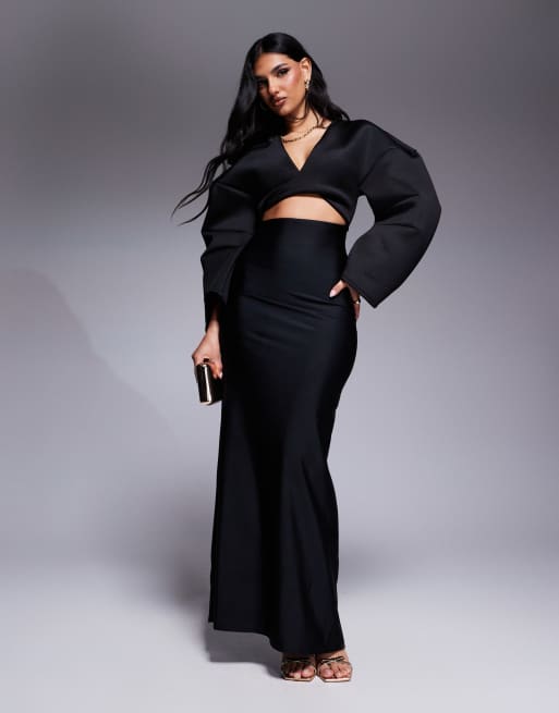 ASOS DESIGN – Maxikleid in Schwarz mit Neopren-Optik, Oversize-Schulterpartie und formendem Rock aus Jersey