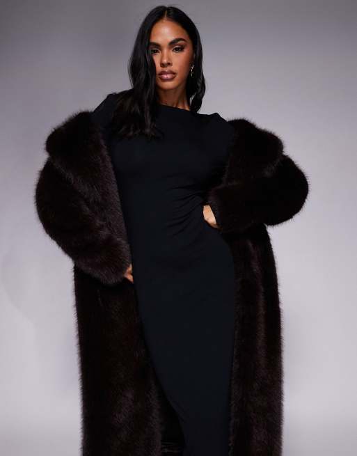 ASOS DESIGN – Maxikleid in Schwarz mit U-Boot-Ausschnitt und tiefem Rückenausschnitt, 4 von 4