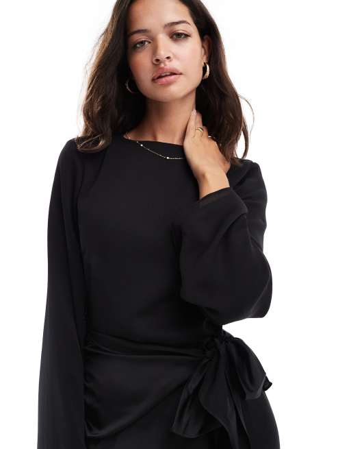 ASOS DESIGN – Maxikleid in Schwarz mit voluminösen Chiffon-Ärmeln und Satinrock in Wickeloptik , 4 von 4