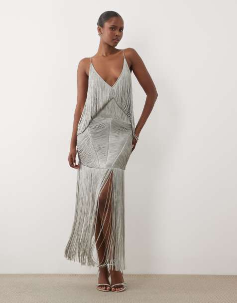 ASOS DESIGN Maxikleid mit Drapierung und Fransen in Silber - view 1