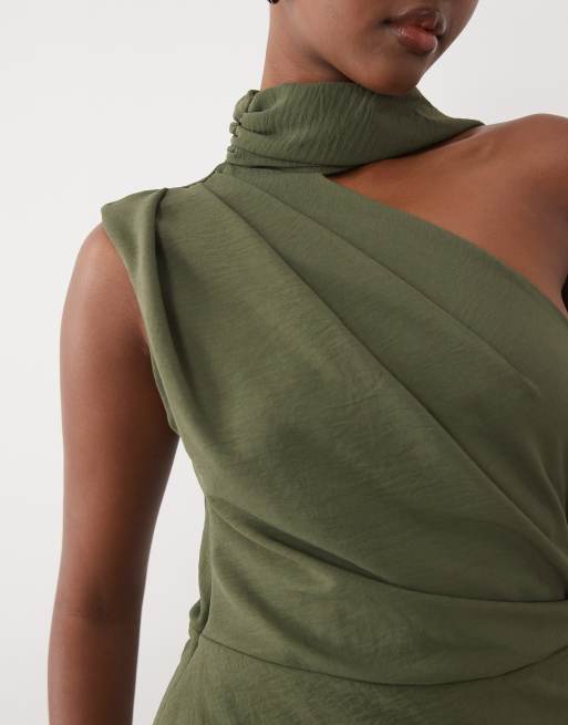 ASOS DESIGN Maxikleid mit One-Shoulder-Träger, geraffter Taille und Schal in Dunkelkhaki, 3 von 4