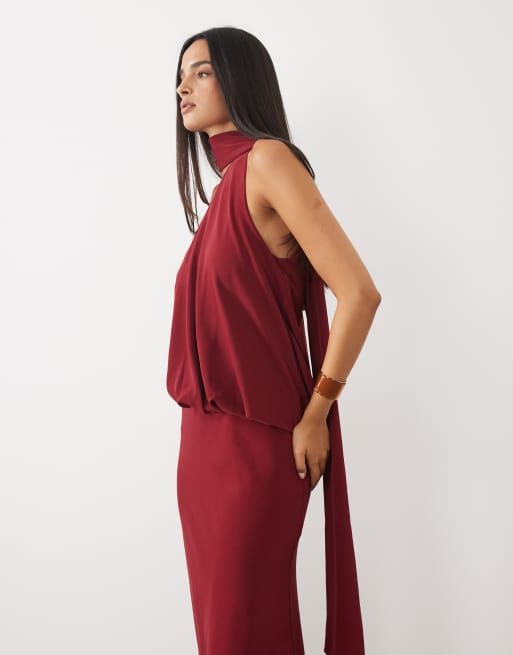ASOS DESIGN Maxikleid mit One-Shoulder-Träger und Bindehals in Burgunderrot, 3 von 4