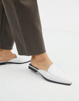 white mules flat